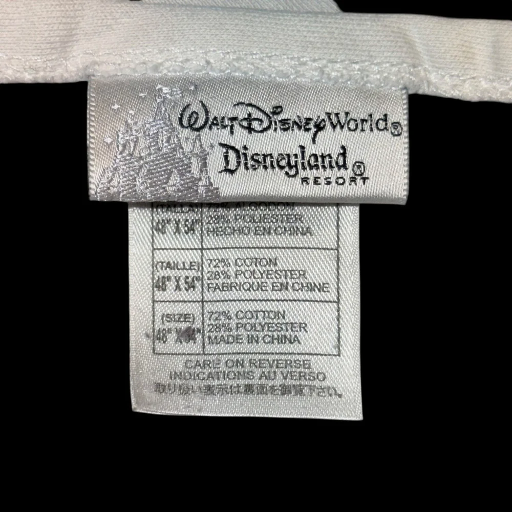 Walt Disney World Disneyland Resort Mickey Mouse Snowman ThrowBlanket 48x54 READ